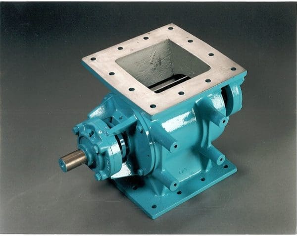 Square rotary airlock valve bare shaft design